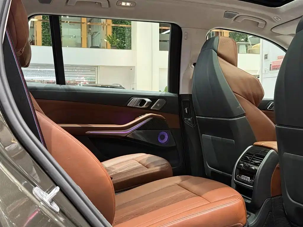 BMW X7 M60i 2023 xDrive M60i купить на сайте DeffCars