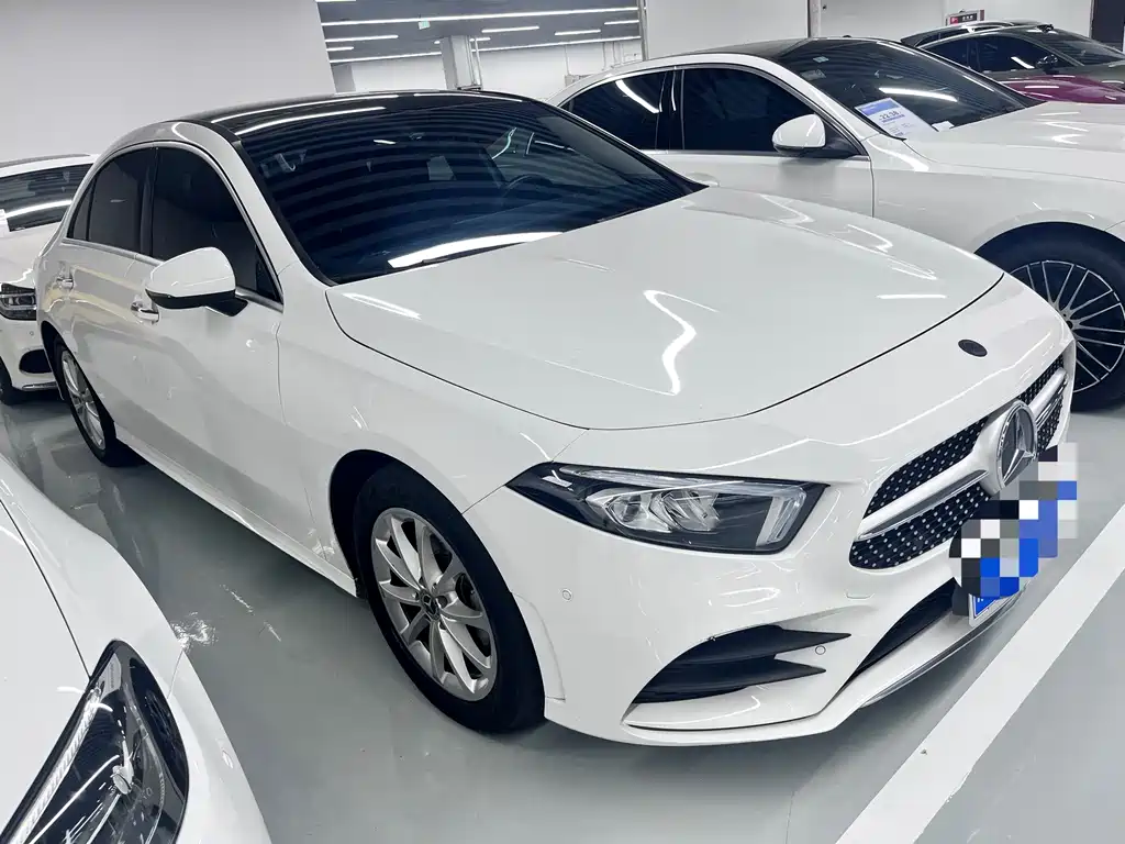 Mercedes-Benz A-Class 2021 A 200 L Sports Sedan Fashionable купить на сайте DeffCars