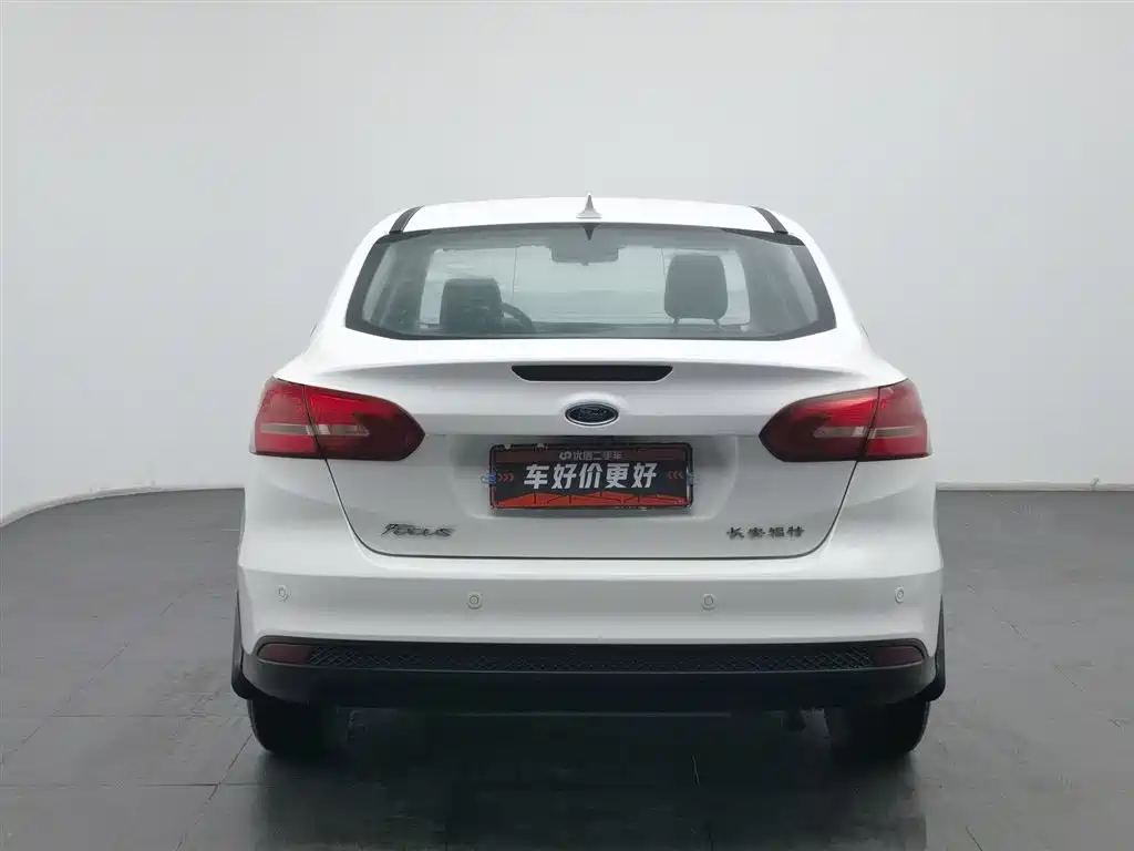 Focus 2017 sedan 1.6L automatic stylish smart mobility version купить на сайте DeffCars