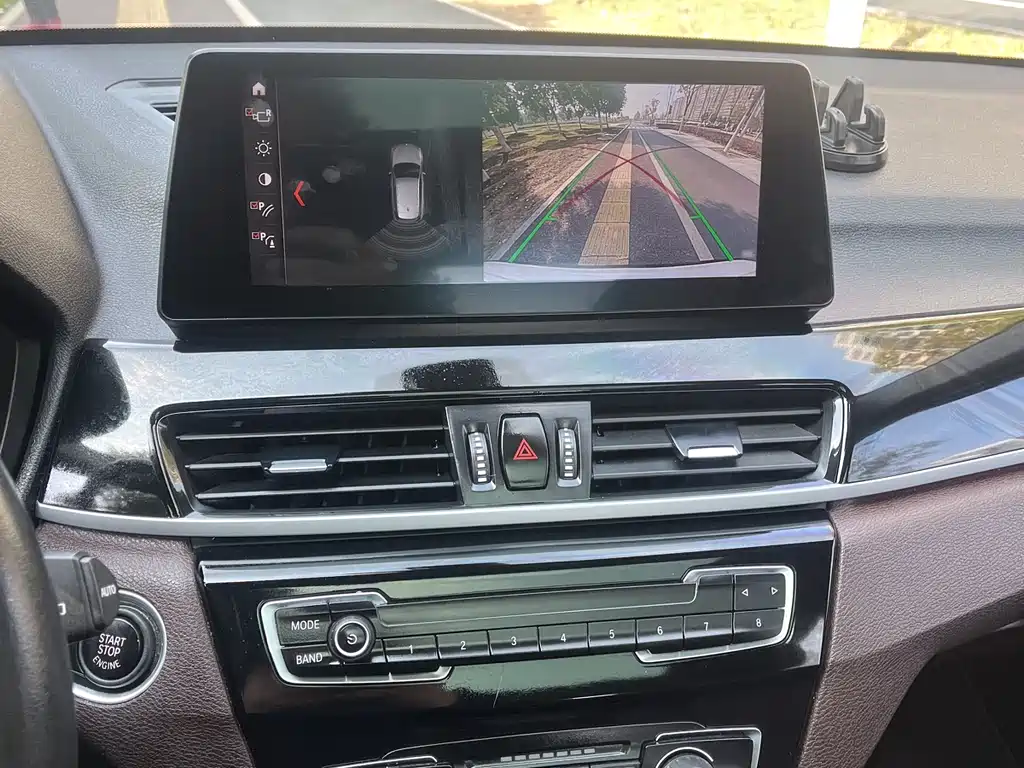 BMW X1 2022 sDrive20Li Fashion Model купить на сайте DeffCars