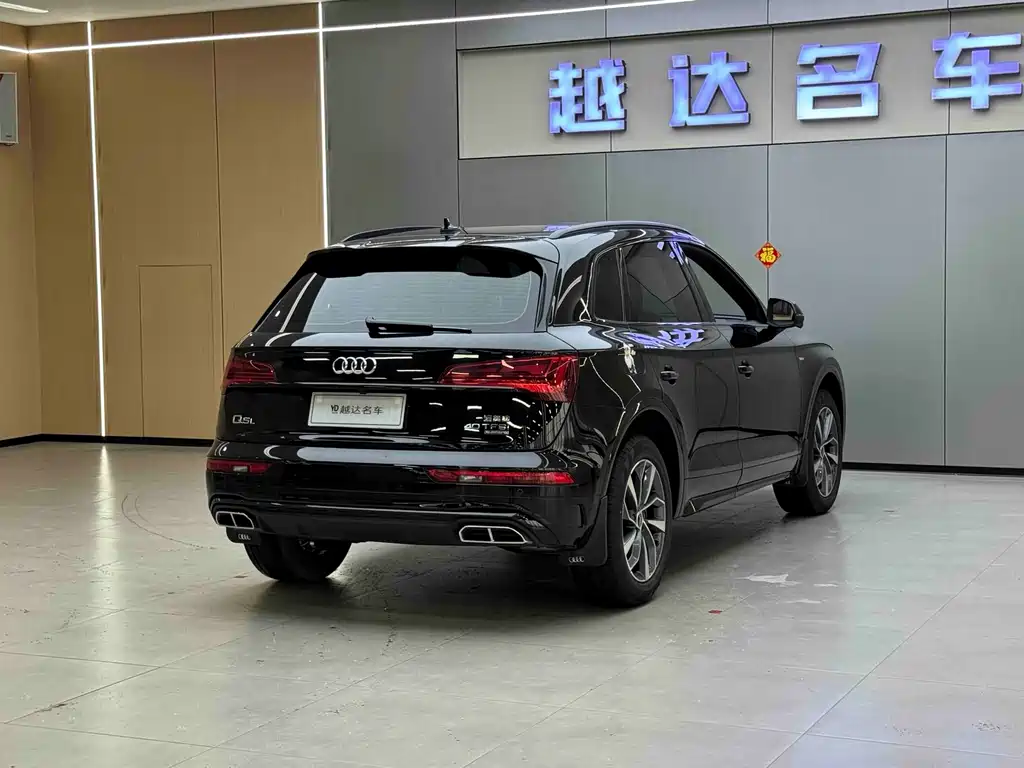 Audi Q5L 2023 40T luxury and dynamic model купить на сайте DeffCars