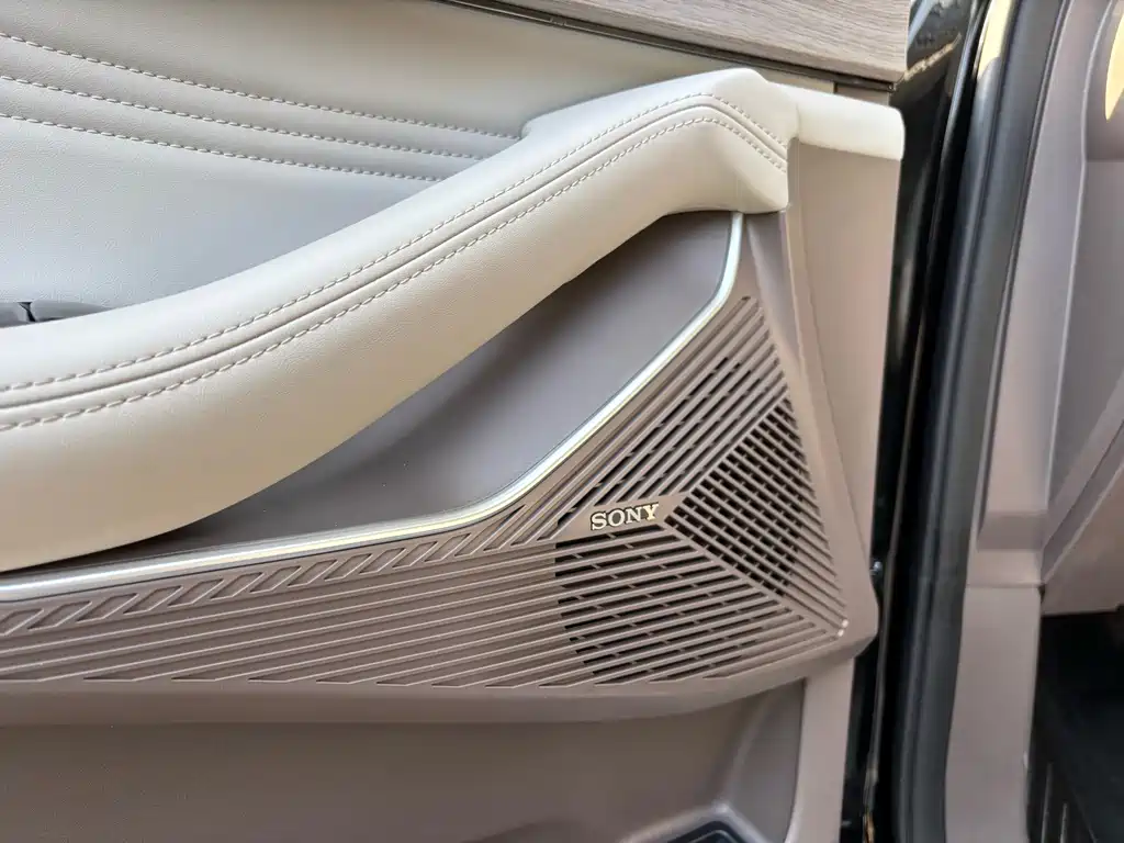 Yaoguang C-DM 2024 1.5T long battery life Pro купить на сайте DeffCars