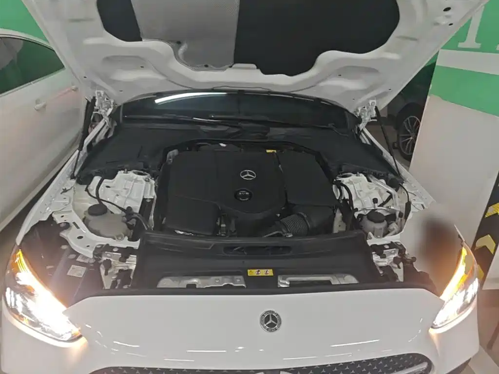 Mercedes-Benz C-Class 2024 facelift C 260 L sports version купить на сайте DeffCars