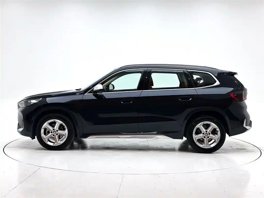 BMW X1 2023 sDrive20Li X Design Package купить на сайте DeffCars