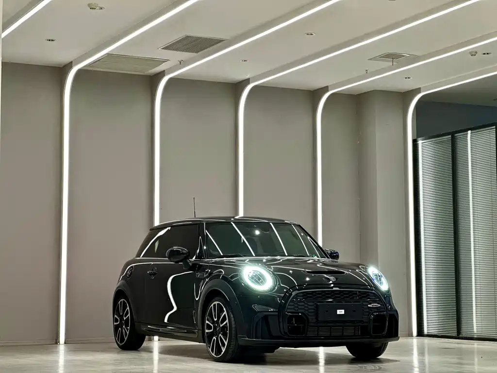 MINI 2023 facelift 2.0T COOPER S racing driver купить на сайте DeffCars