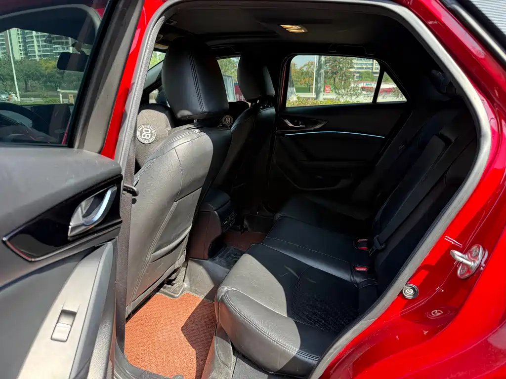 Mazda CX-4 2021 2.0L automatic two-wheel drive Blue Sky Exploration Edition купить на сайте DeffCars