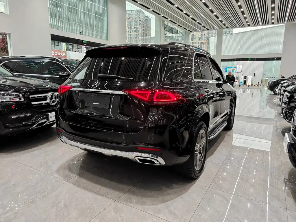 Mercedes-Benz GLE 2023 GLE 450 4MATIC luxury model купить на сайте DeffCars