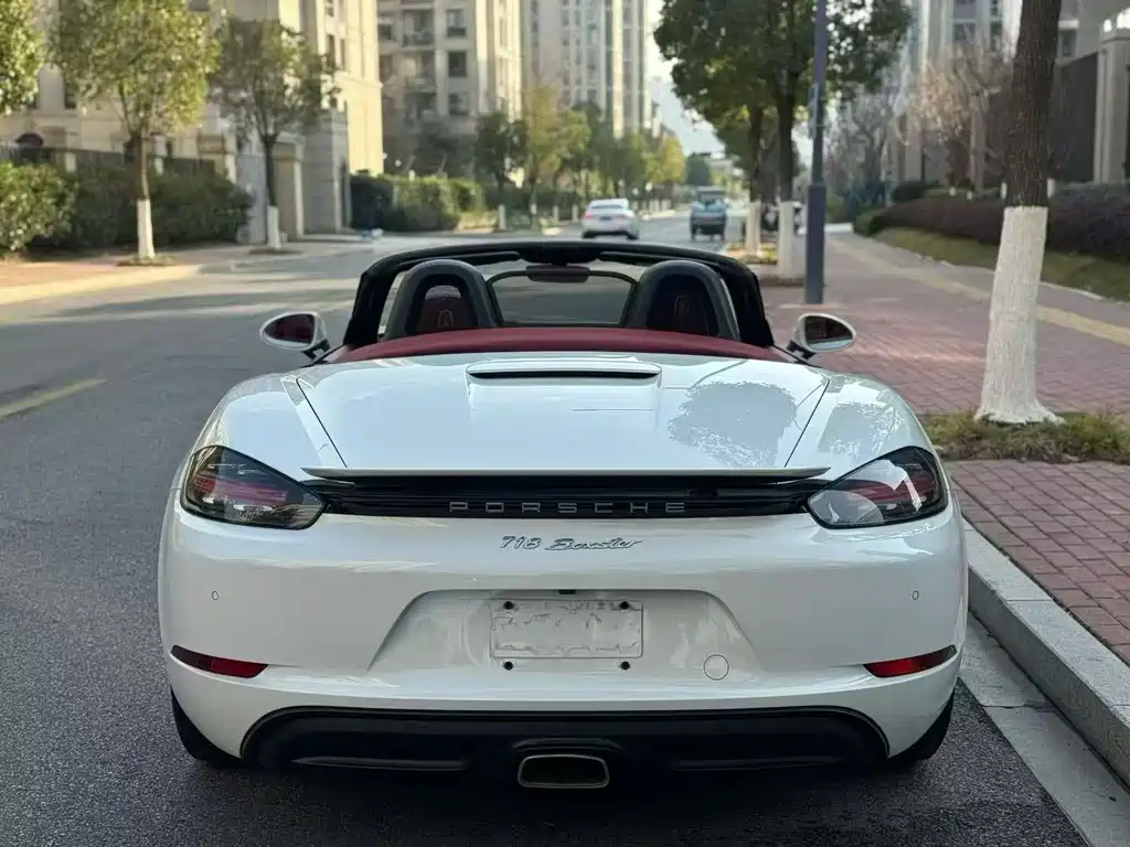 Porsche 718 2018 Boxster 2.0T купить на сайте DeffCars