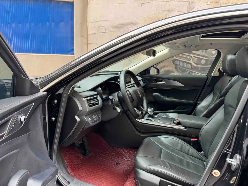 Hongqi H5 2022 Classic 1.5T DCT Flag Rhyme Edition купить на сайте DeffCars