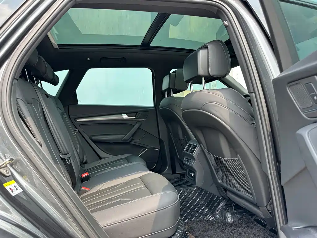 Audi Q5L 2023 40T luxury and dynamic model купить на сайте DeffCars