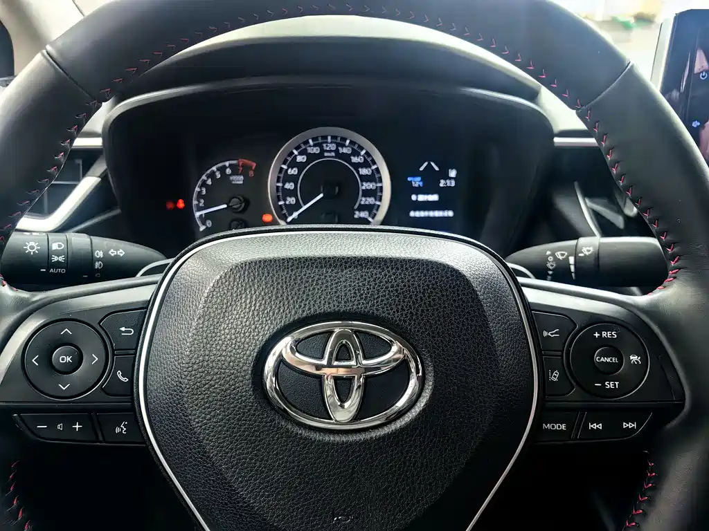 YARiS L Zhixuan 2022 Zhixuan X 1.5L CVT luxury PLUS version купить на сайте DeffCars