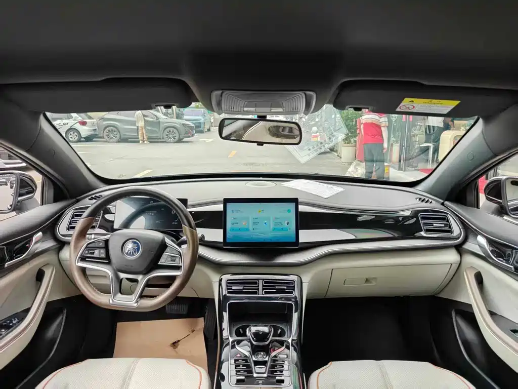 Qin Plus 2023 Champion EV 510km Leading Edition купить на сайте DeffCars