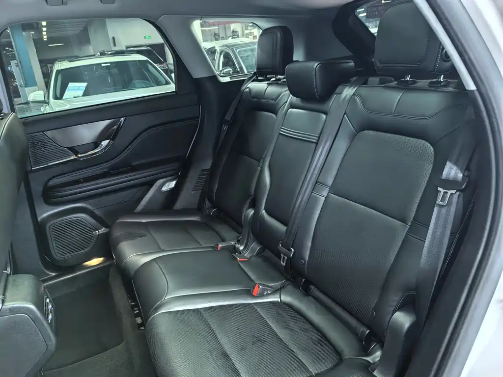 Adventurer 2021 2.0T two-wheel drive exclusive edition купить на сайте DeffCars