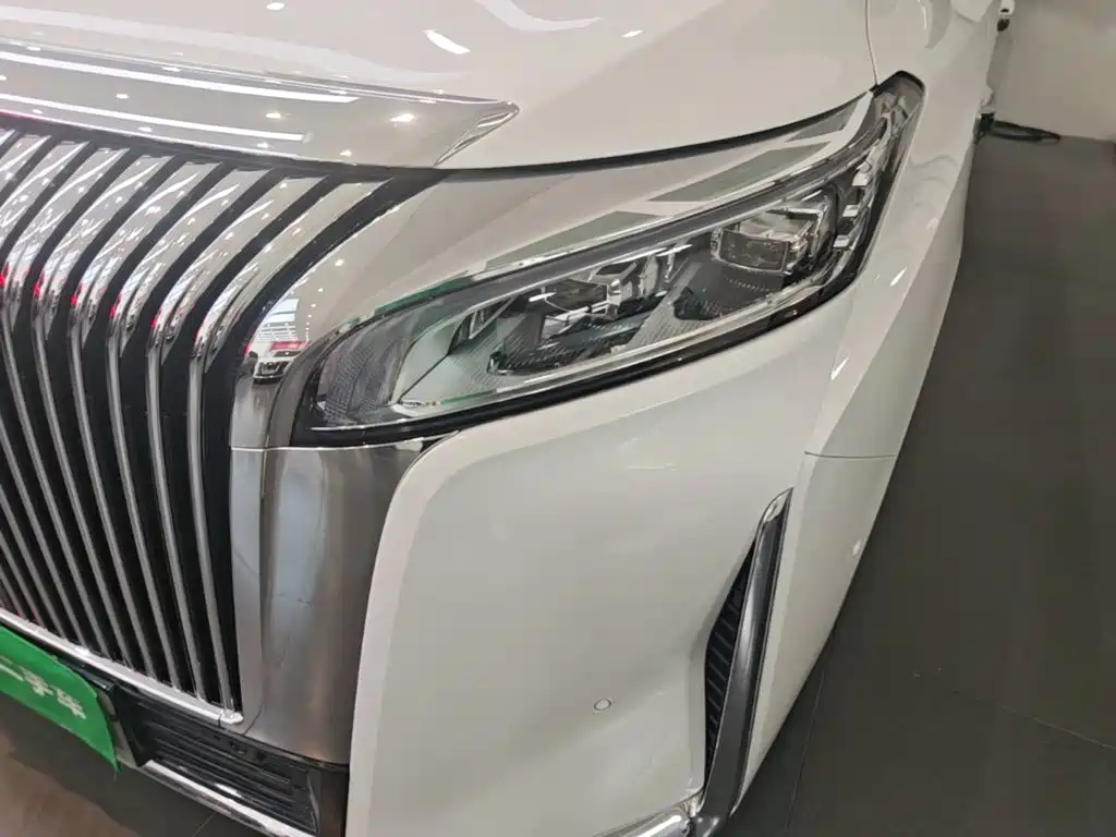 Weipai Alpine New Energy 2025 Four-wheel Drive Alpine 8 купить на сайте DeffCars