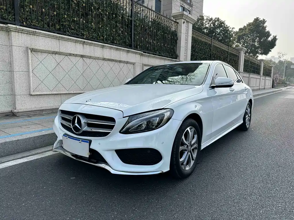 Mercedes-Benz C-Class 2015 facelift C 180 L sporty купить на сайте DeffCars