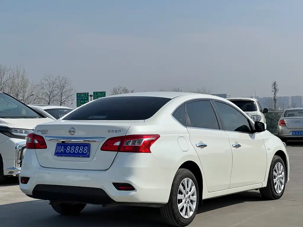Sylphy 2024 Classic 1.6XE+ CVT Large Screen Version купить на сайте DeffCars