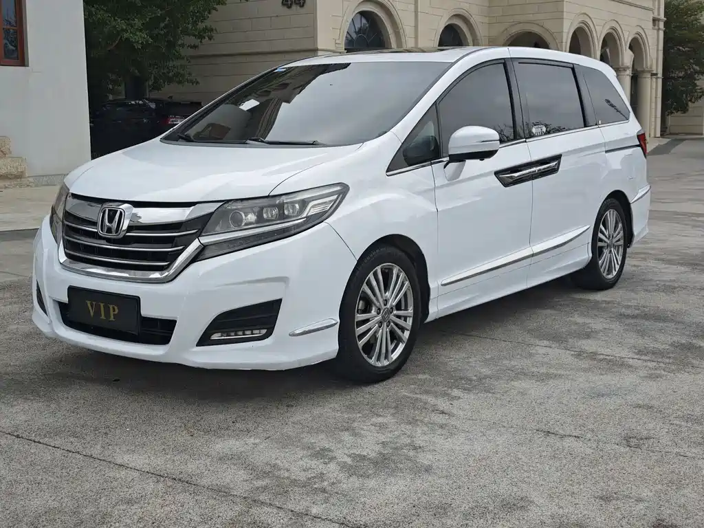Alison 2016 2.4L Classic Edition купить на сайте DeffCars