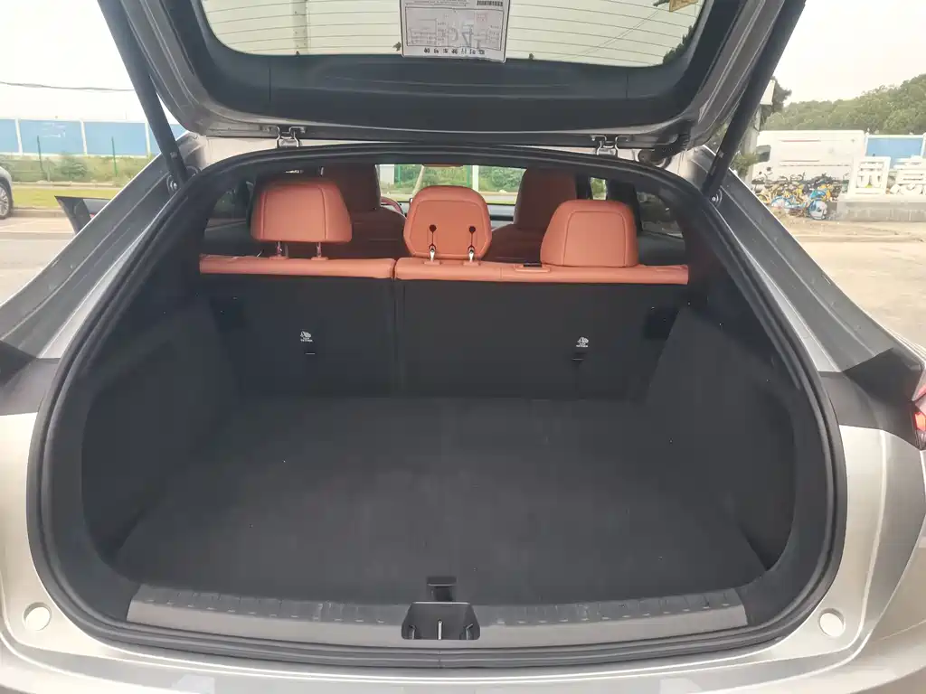 Ledo L60 2024 60kWh four-wheel drive version купить на сайте DeffCars