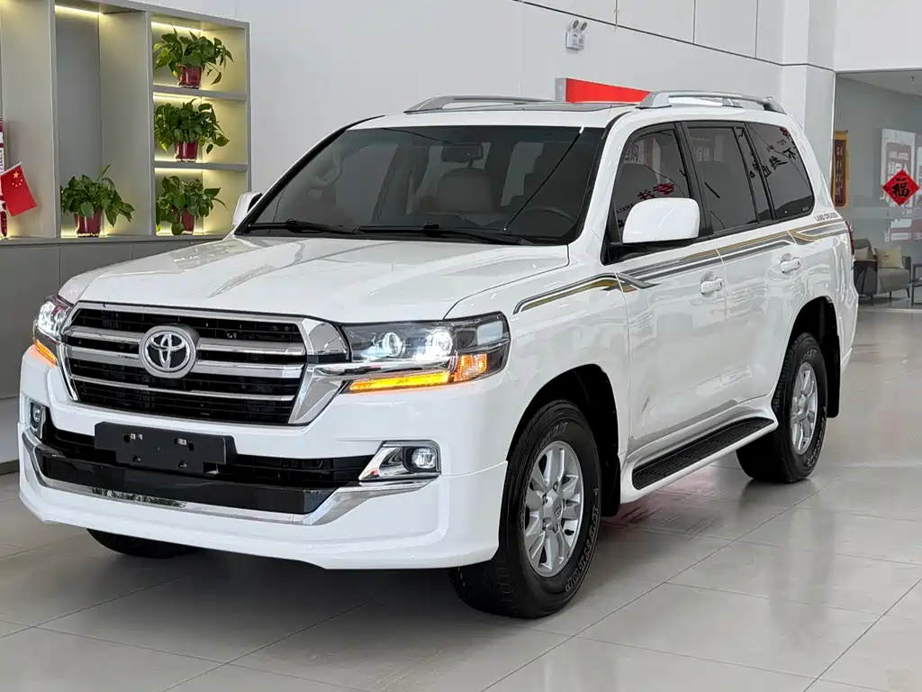 Land Cruiser 2010 4.0L automatic VX купить на сайте DeffCars