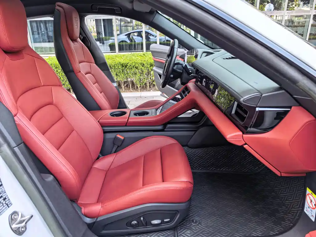 Taycan 2022 facelift Taycan купить на сайте DeffCars