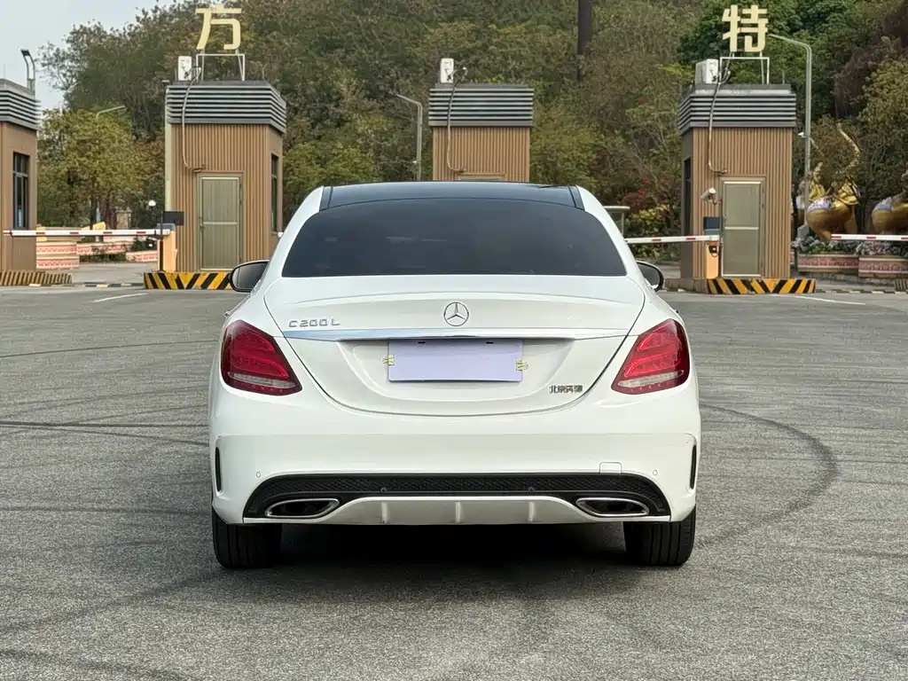 Mercedes-Benz C-Class 2018 C 200 L Sports Edition купить на сайте DeffCars