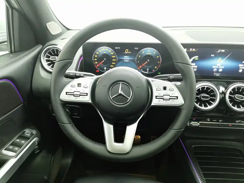 Mercedes-Benz GLB 2021 GLB 200 Dynamic купить на сайте DeffCars