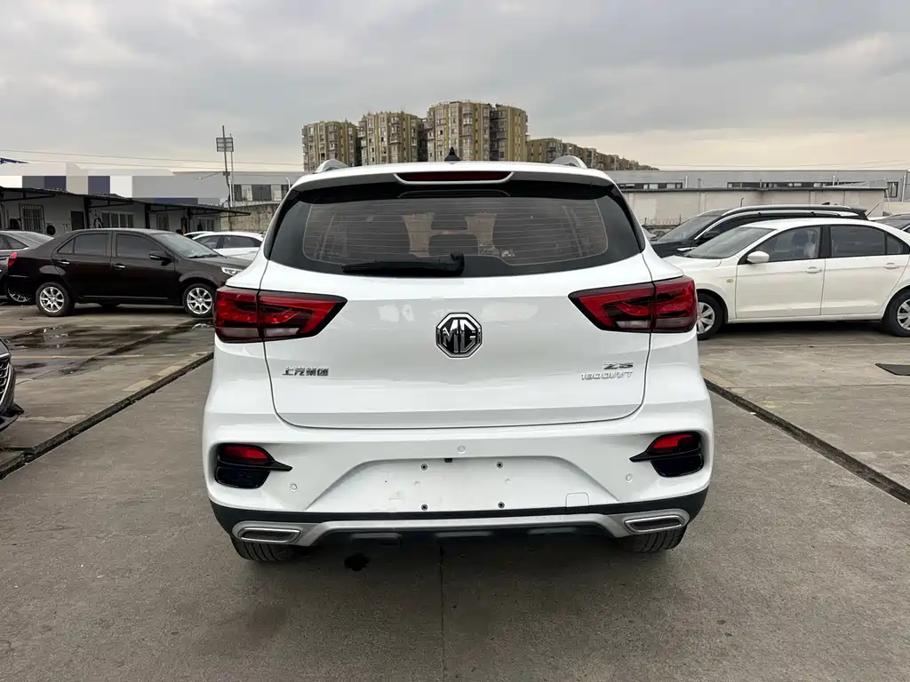 MG ZS 2022 180DVVT automatic sports version купить на сайте DeffCars