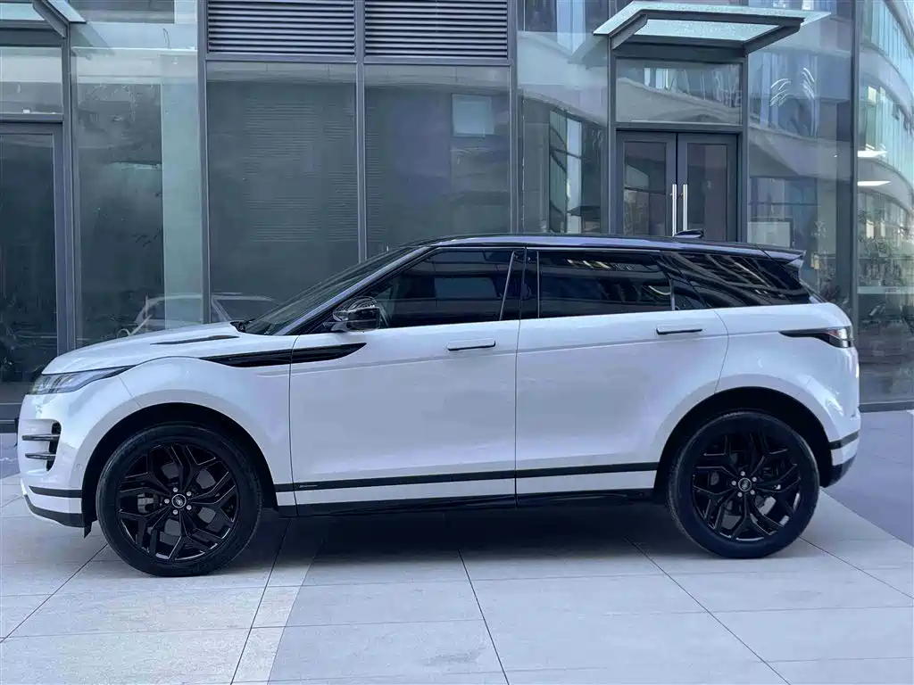 Range Rover Evoque 2020 249PS R-DYNAMIC S first sports customized version купить на сайте DeffCars
