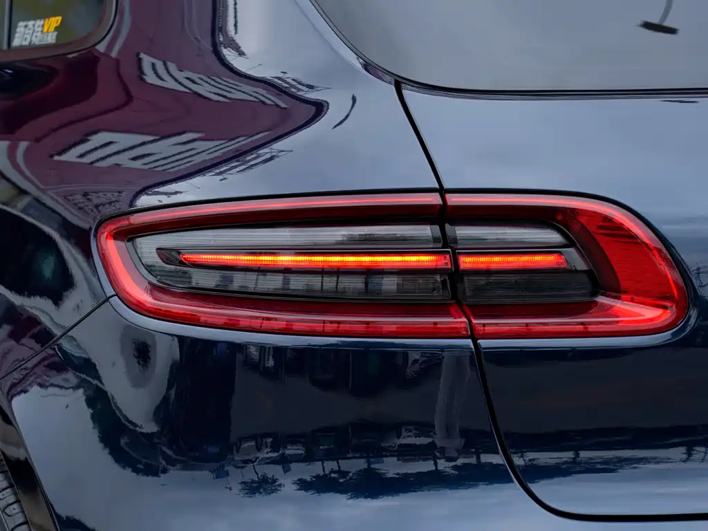 Macan 2017 Macan 2.0T купить на сайте DeffCars
