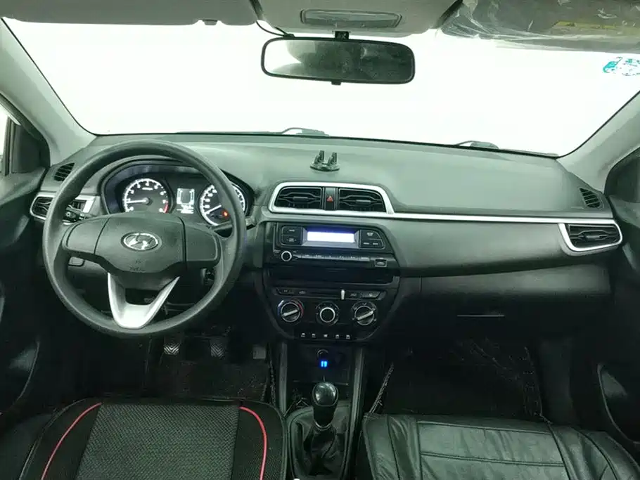 Rena 2020 1.4L manual GL refreshed version купить на сайте DeffCars
