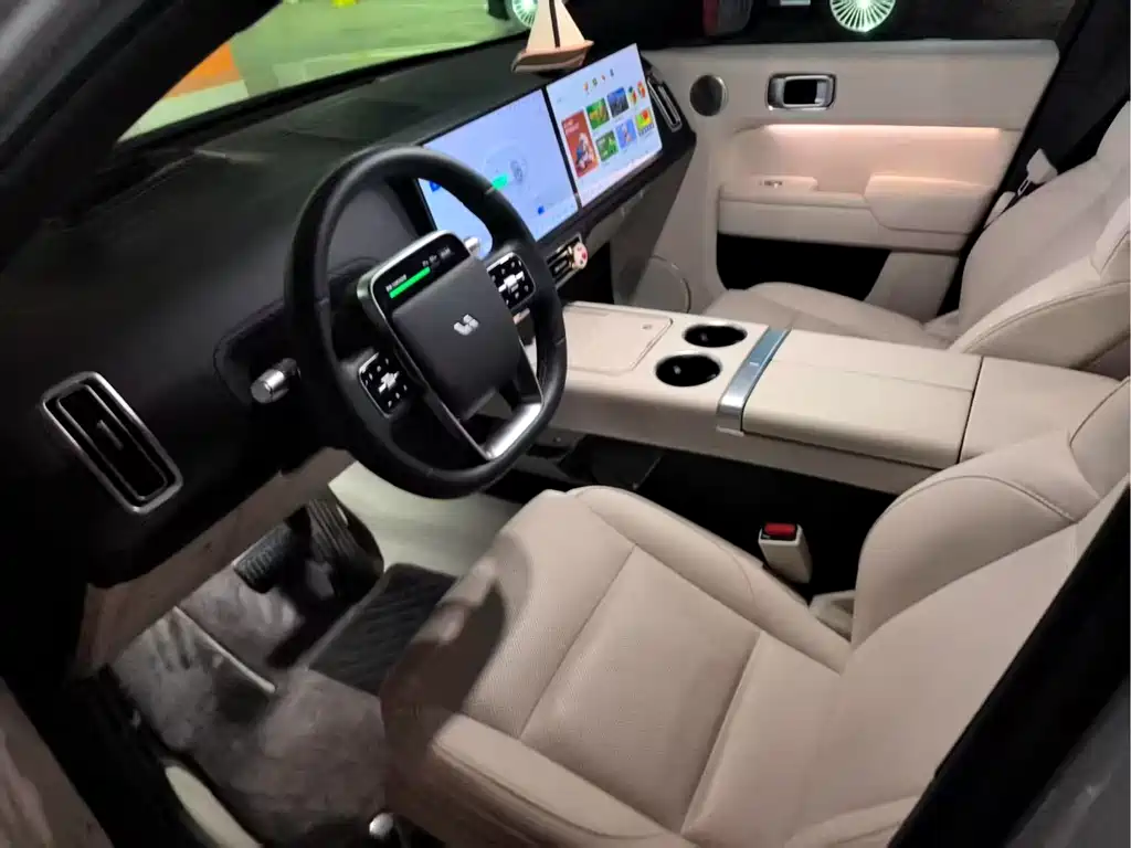 Ideal L7 2024 Ultra купить на сайте DeffCars