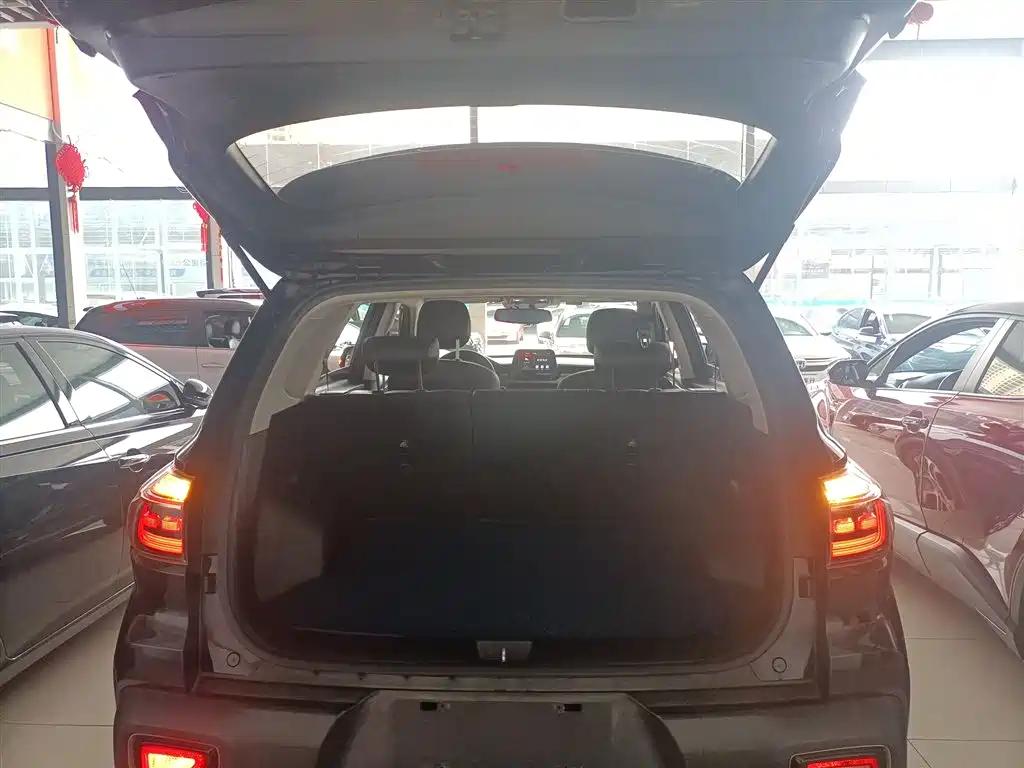 Zhipao 2019 2.0L Automatic Smart Enjoy Deluxe Edition купить на сайте DeffCars