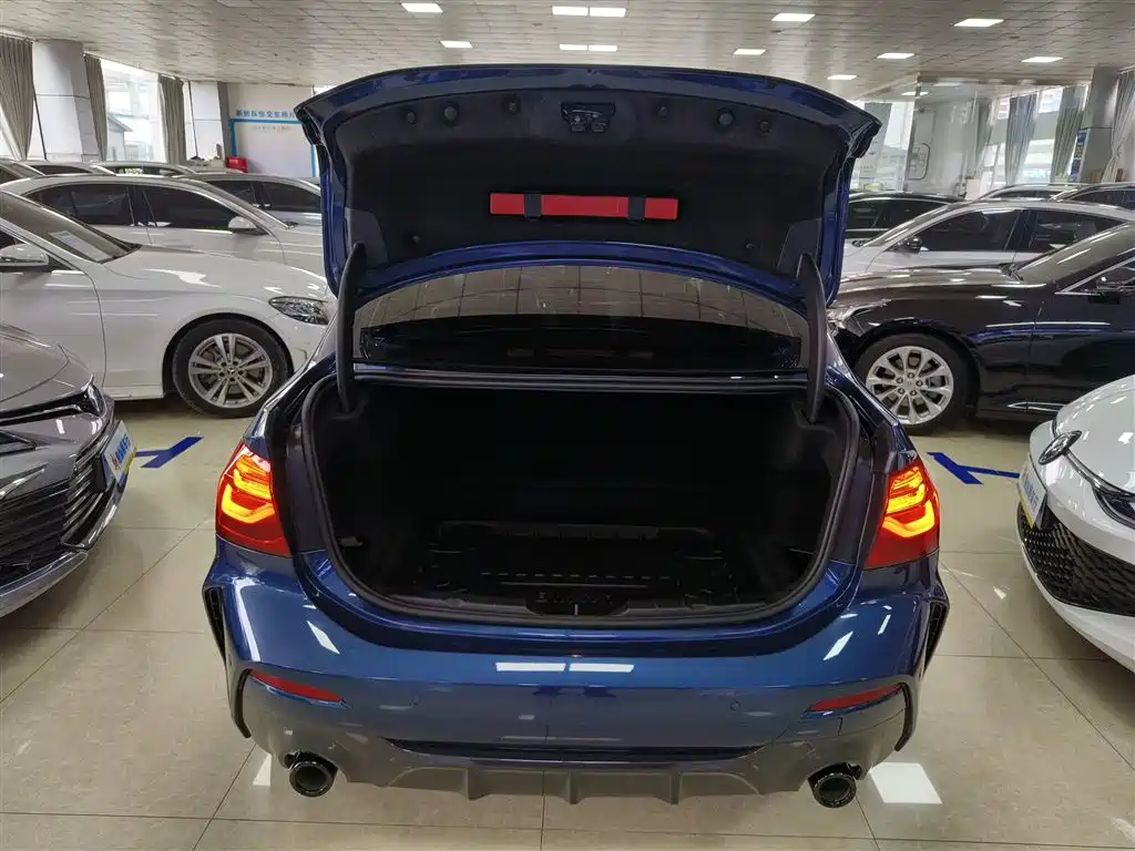 BMW 1 Series 2021 facelift 120i M Sports Night Edition купить на сайте DeffCars