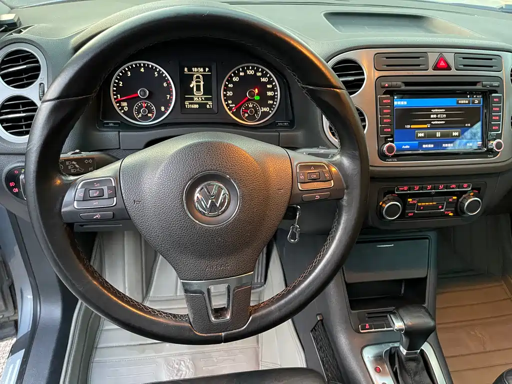 Tiguan 2010 2.0TSI automatic four-wheel drive elite version купить на сайте DeffCars