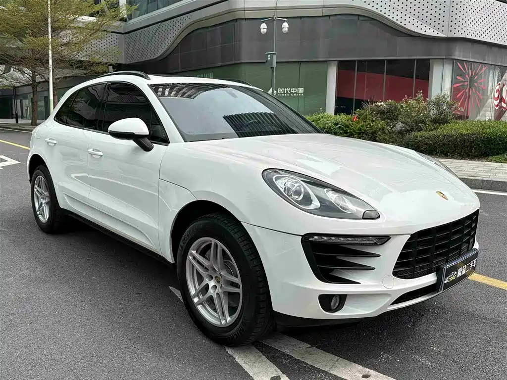 Macan 2014 Macan 2.0T купить на сайте DeffCars