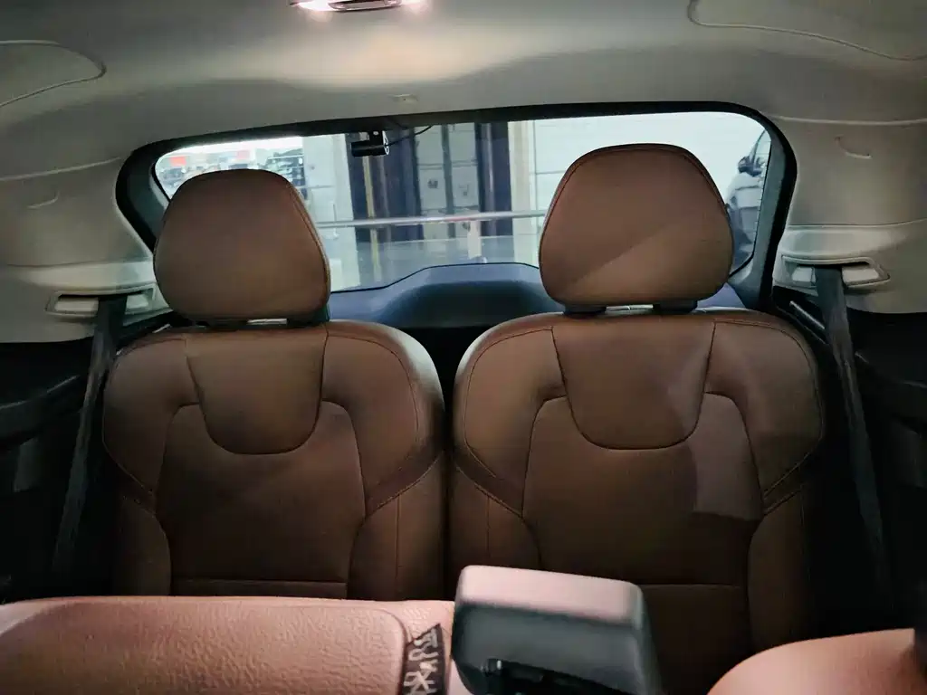 Volvo XC90 2018 T6 Zhiyi Edition 7 seats купить на сайте DeffCars