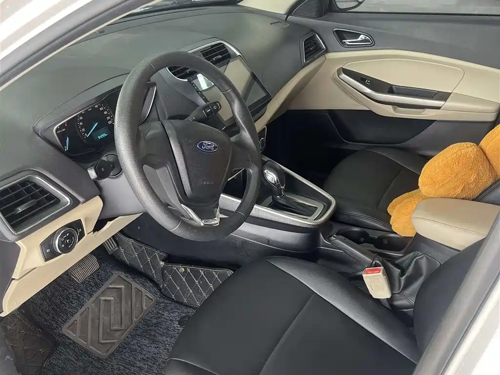 Escort 2017 1.5L automatic comfort model купить на сайте DeffCars