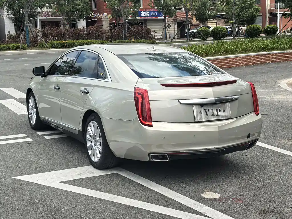 Cadillac XTS 2013 28T Comfort Model купить на сайте DeffCars