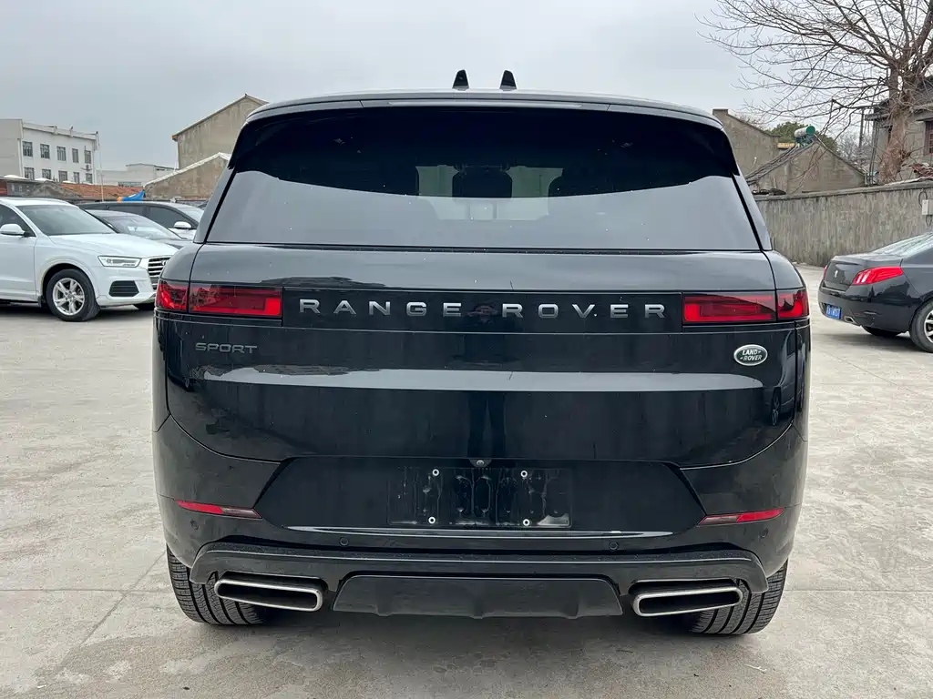 Range Rover Sport 2025 400PS Dynamic SE купить на сайте DeffCars