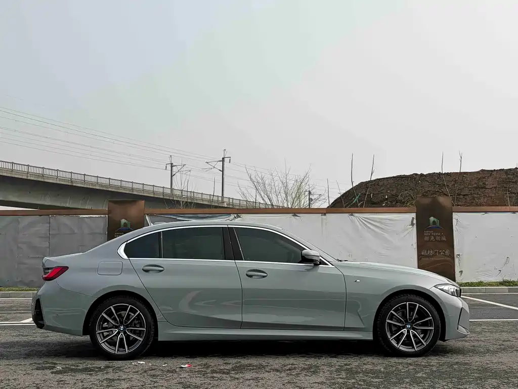 BMW 3 Series 2025 325Li M Sports Package купить на сайте DeffCars