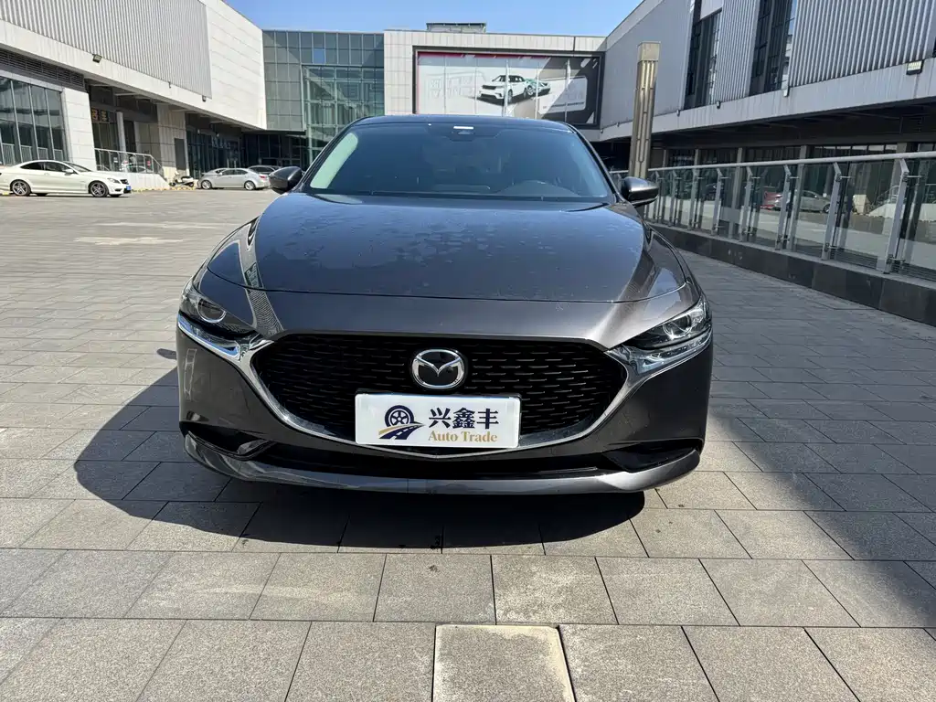 Mazda3 Angkesela 2023 2.0L Automatic Premium Edition купить на сайте DeffCars