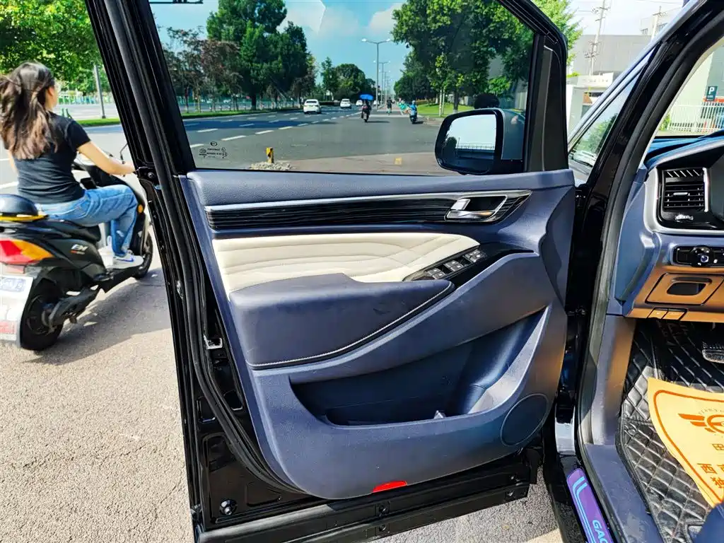 Trumpchi M8 2021 Master Series 390T Four-Seater Honor Edition купить на сайте DeffCars