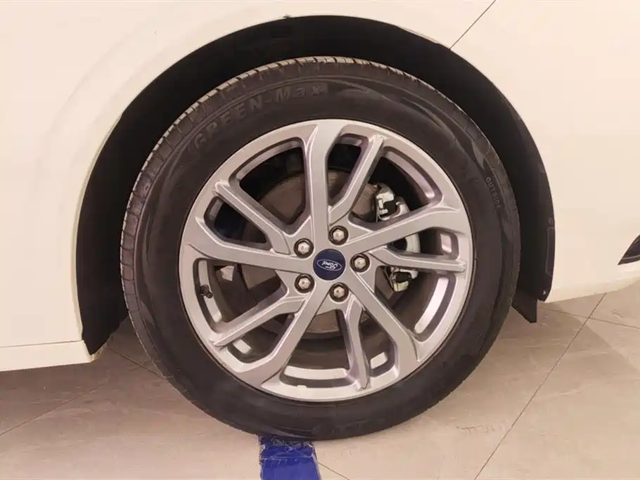 Mondeo 2023 EcoBoost 180 Luxury купить на сайте DeffCars
