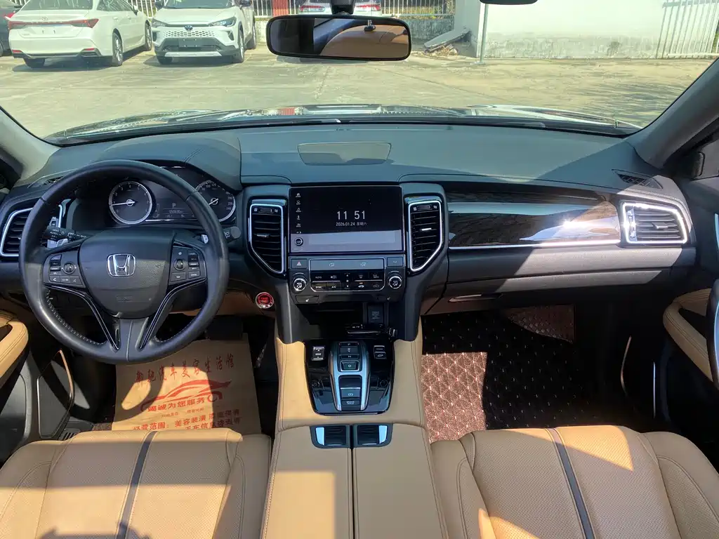 Honda UR-V 2020 370TURBO two-wheel drive premium version купить на сайте DeffCars