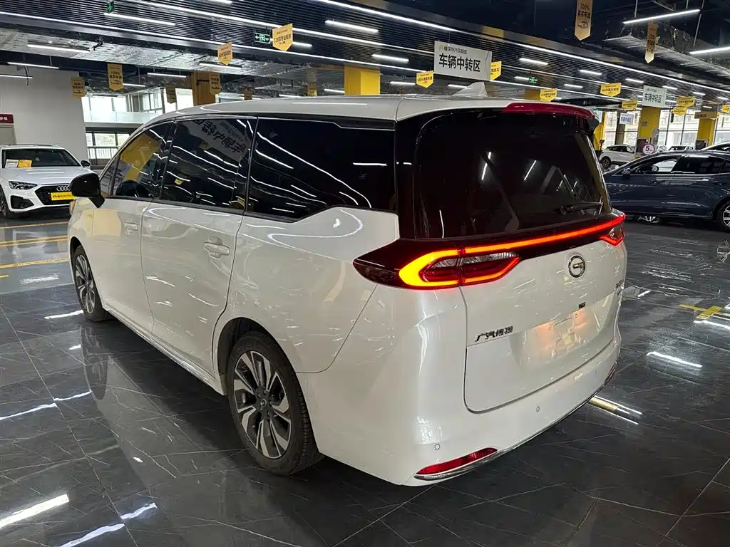 Trumpchi M6 2023 PRO 270T DCT Premium Edition купить на сайте DeffCars