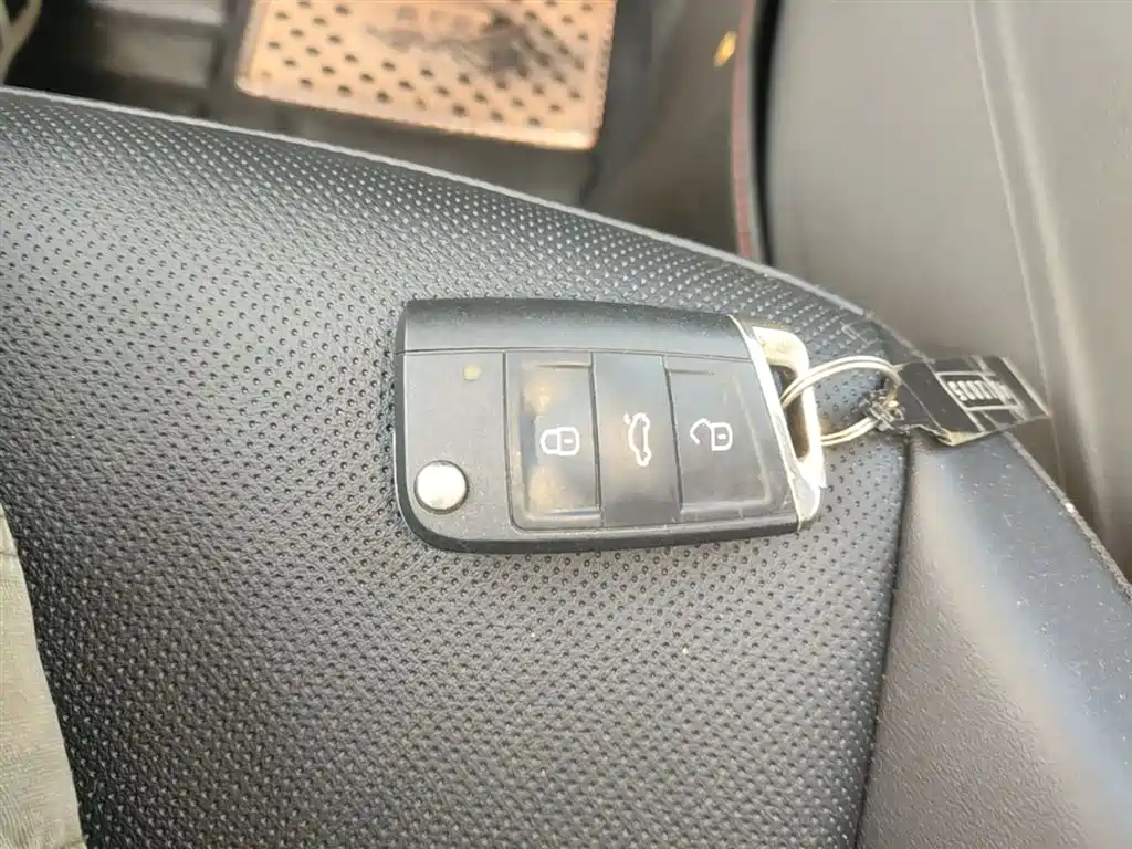 Jetta VS5 2019 280TSI automatic joy model купить на сайте DeffCars