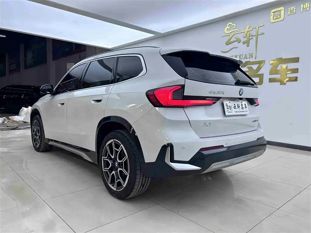 BMW X1 2023 sDrive25Li X Design Package купить на сайте DeffCars