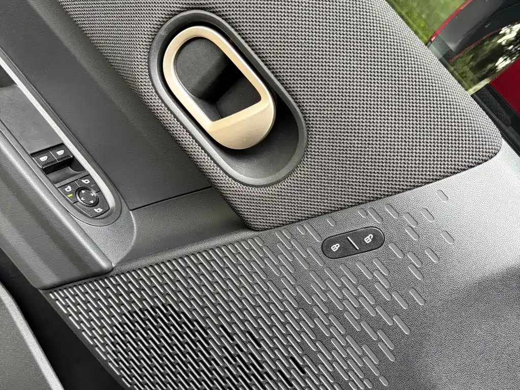 MINI JCW 2025 JOHN COOPER WORKS купить на сайте DeffCars