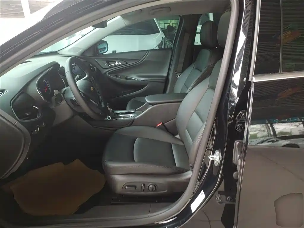 Malibu XL 2022 535T automatic sharp version купить на сайте DeffCars