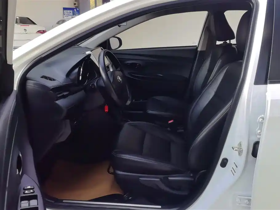 YARiS L Zhixuan 2019 1.5E CVT Charming Edition National VI купить на сайте DeffCars